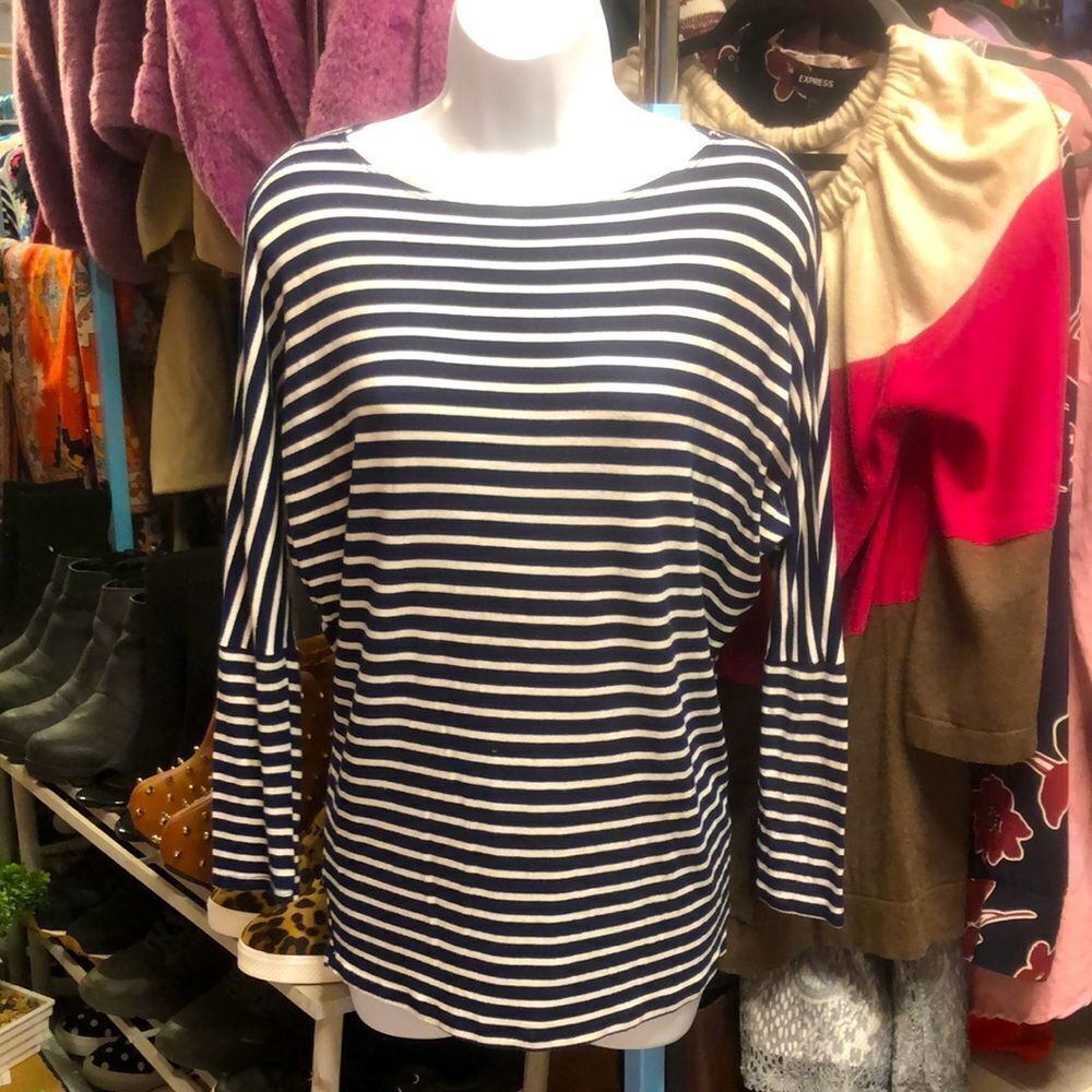 Nymphe long sleeve striped top. Cute modern cut! Size large
